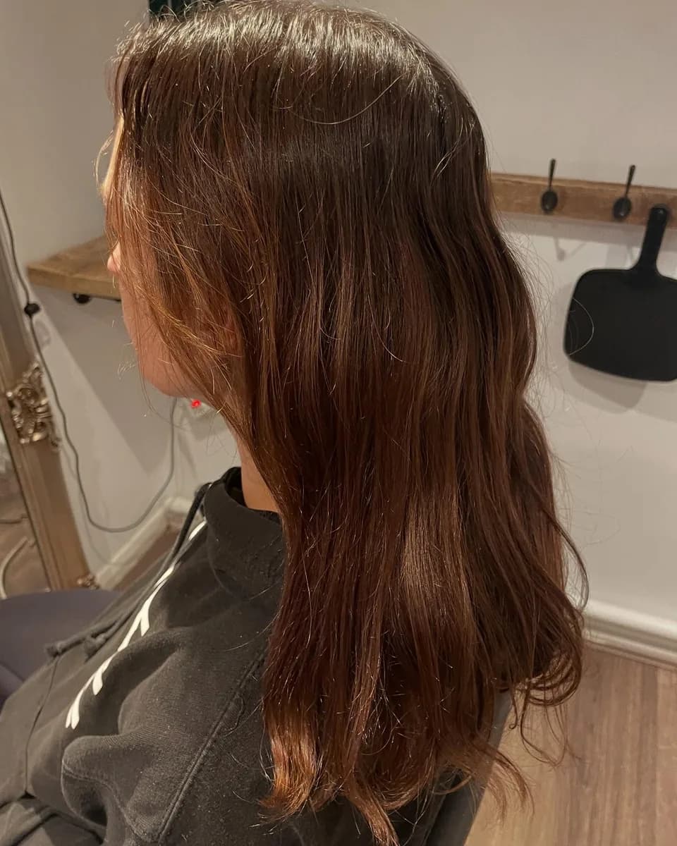 Hair finished at the AVM Hair studio in Dukinfield, February 2025